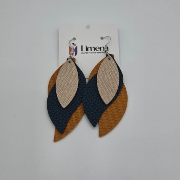 Multi-layer shaped leaf - Image 5
